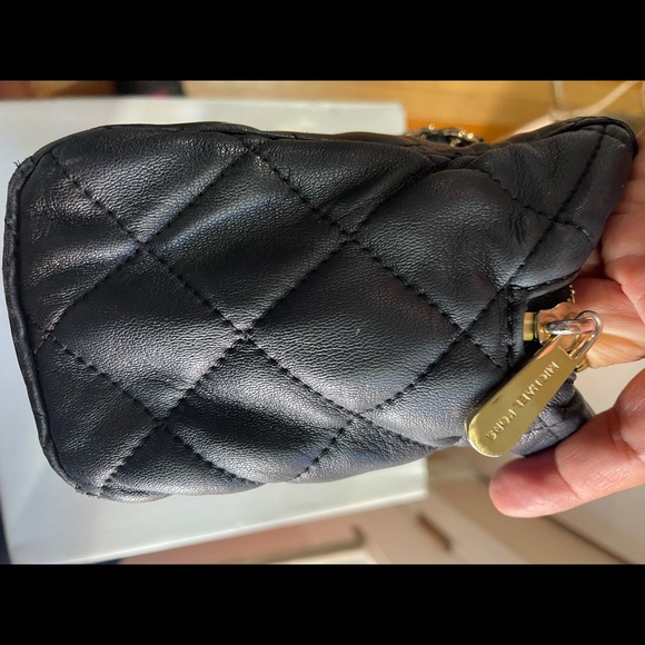 Purse - Picture 4 of 9